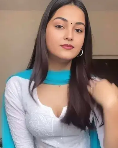 Escort In Ratu